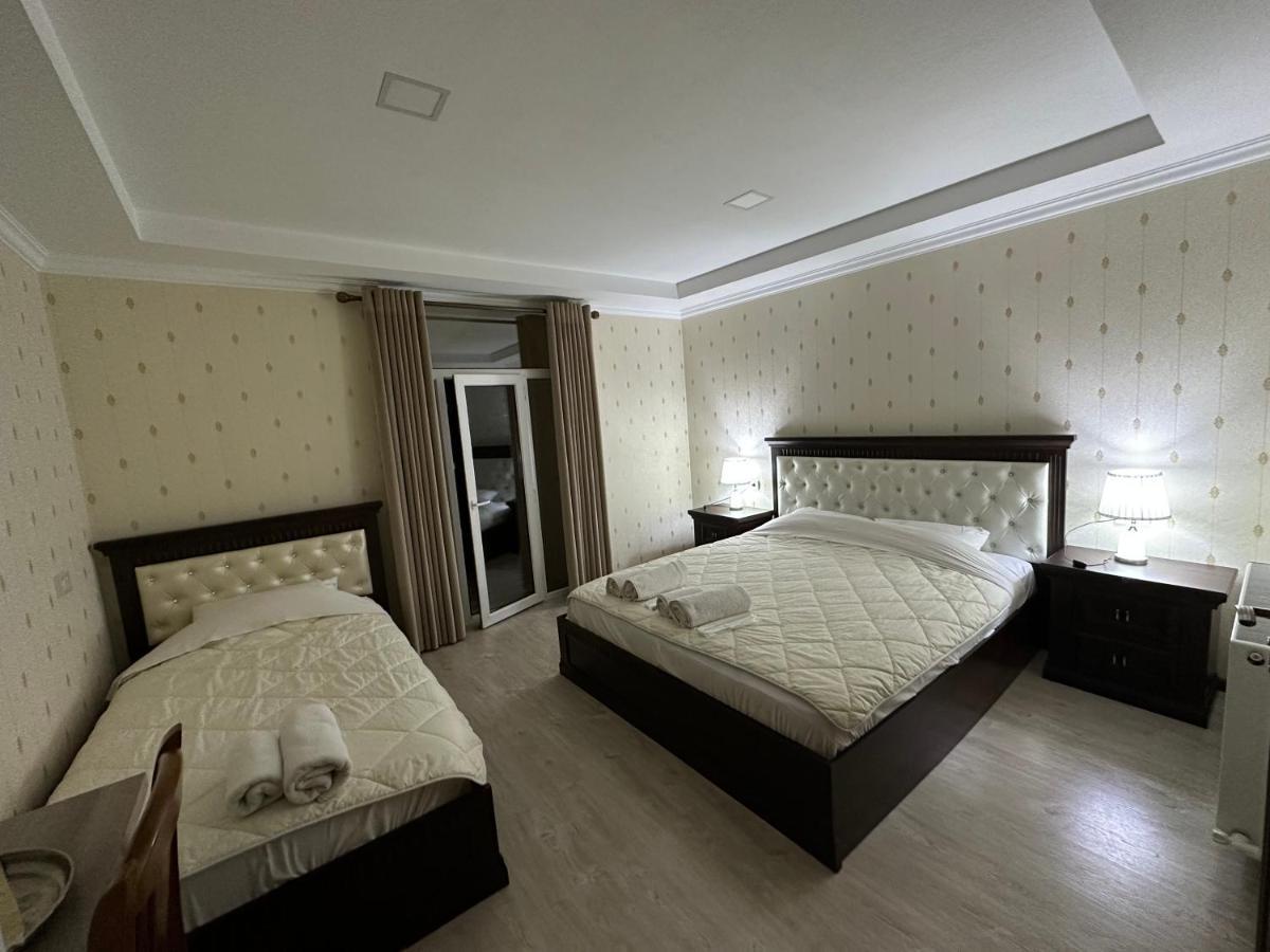 Hotel Latif Samarkand Bagian luar foto