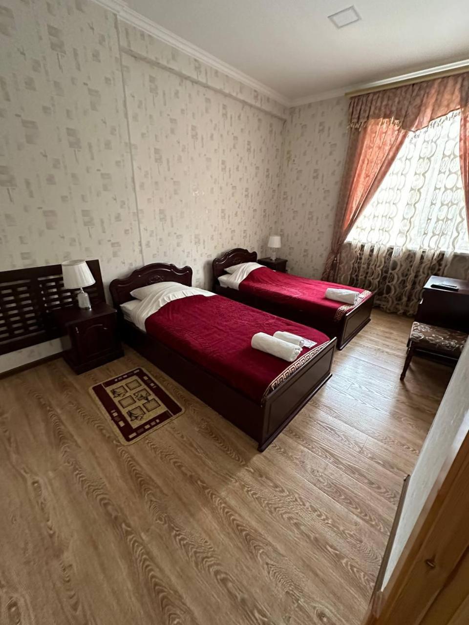 Hotel Latif Samarkand Bagian luar foto