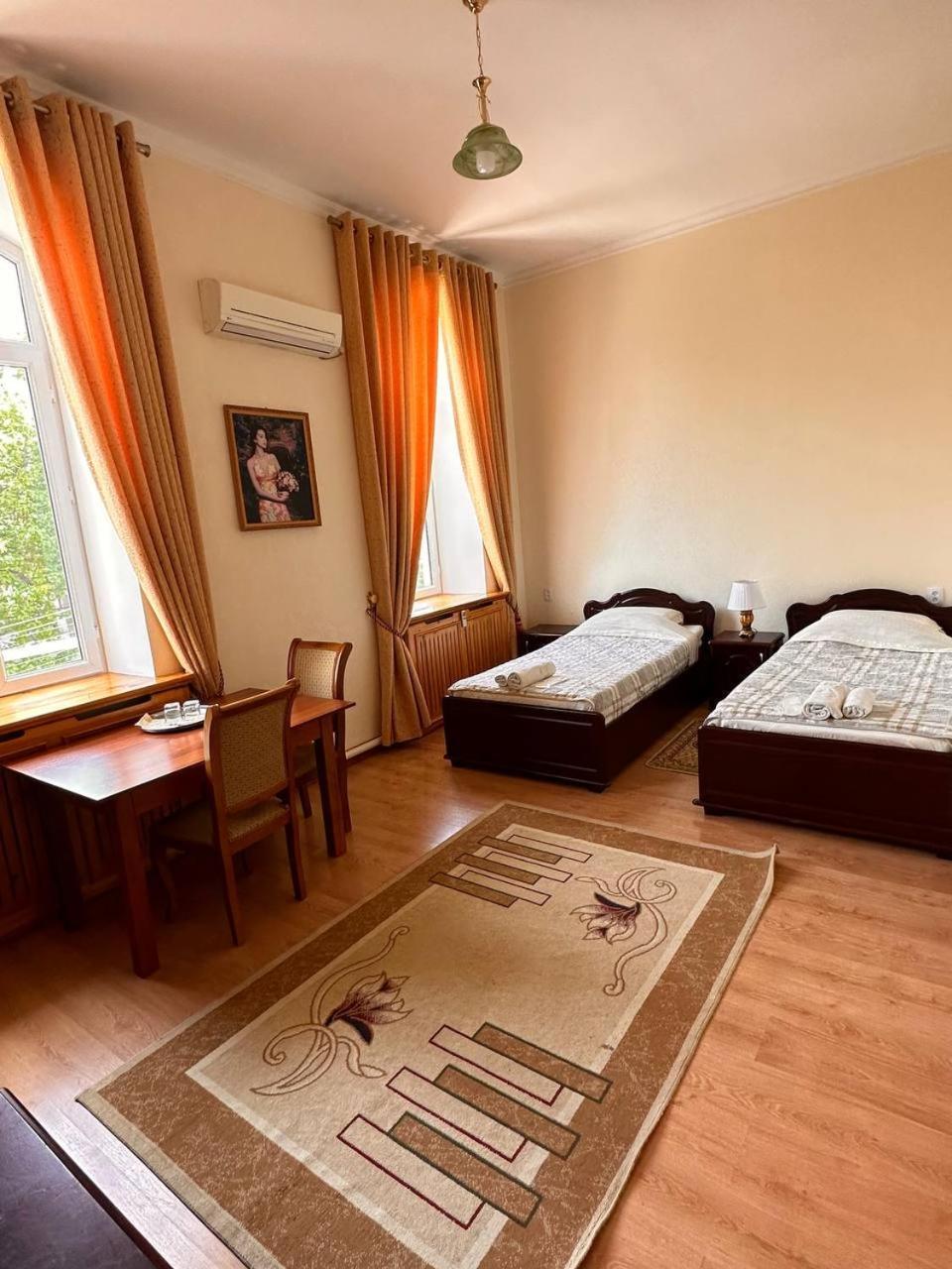 Hotel Latif Samarkand Bagian luar foto
