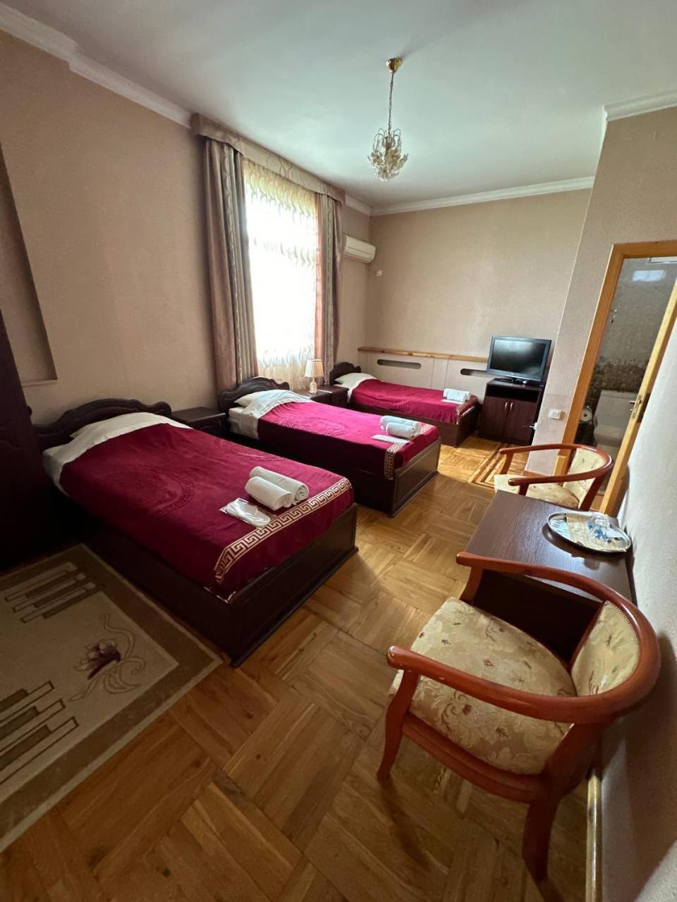 Hotel Latif Samarkand Bagian luar foto