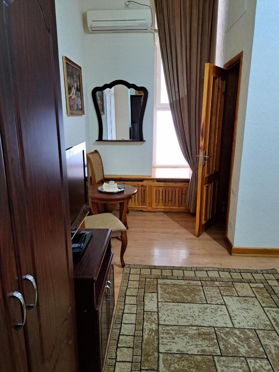 Hotel Latif Samarkand Bagian luar foto