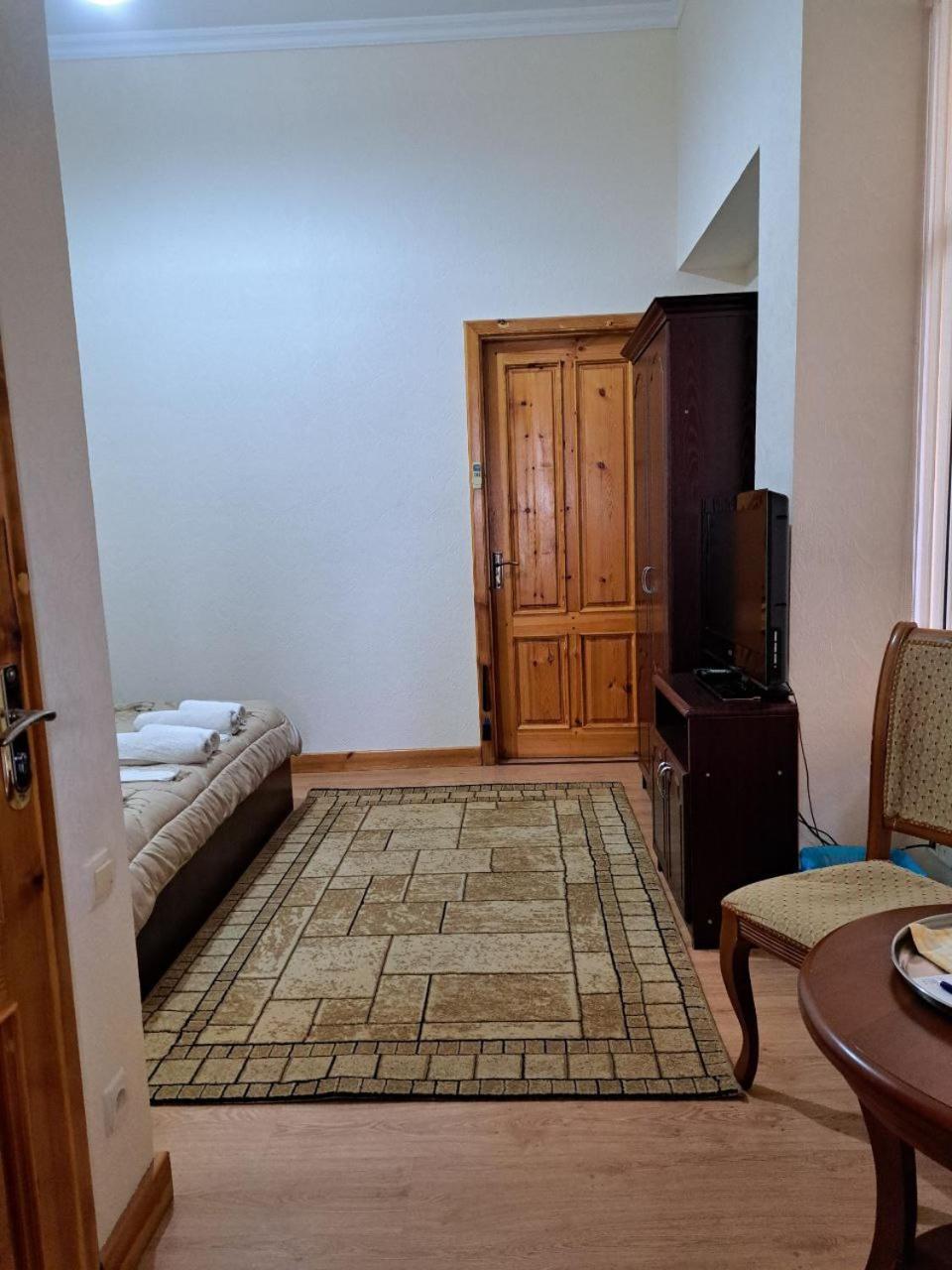 Hotel Latif Samarkand Bagian luar foto